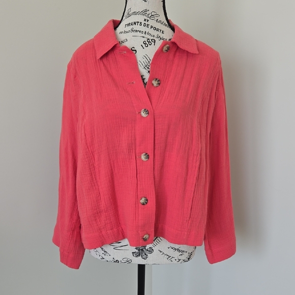 Isaac Mizrahi Coral Button-Down Shirt - Picture 1 of 6
